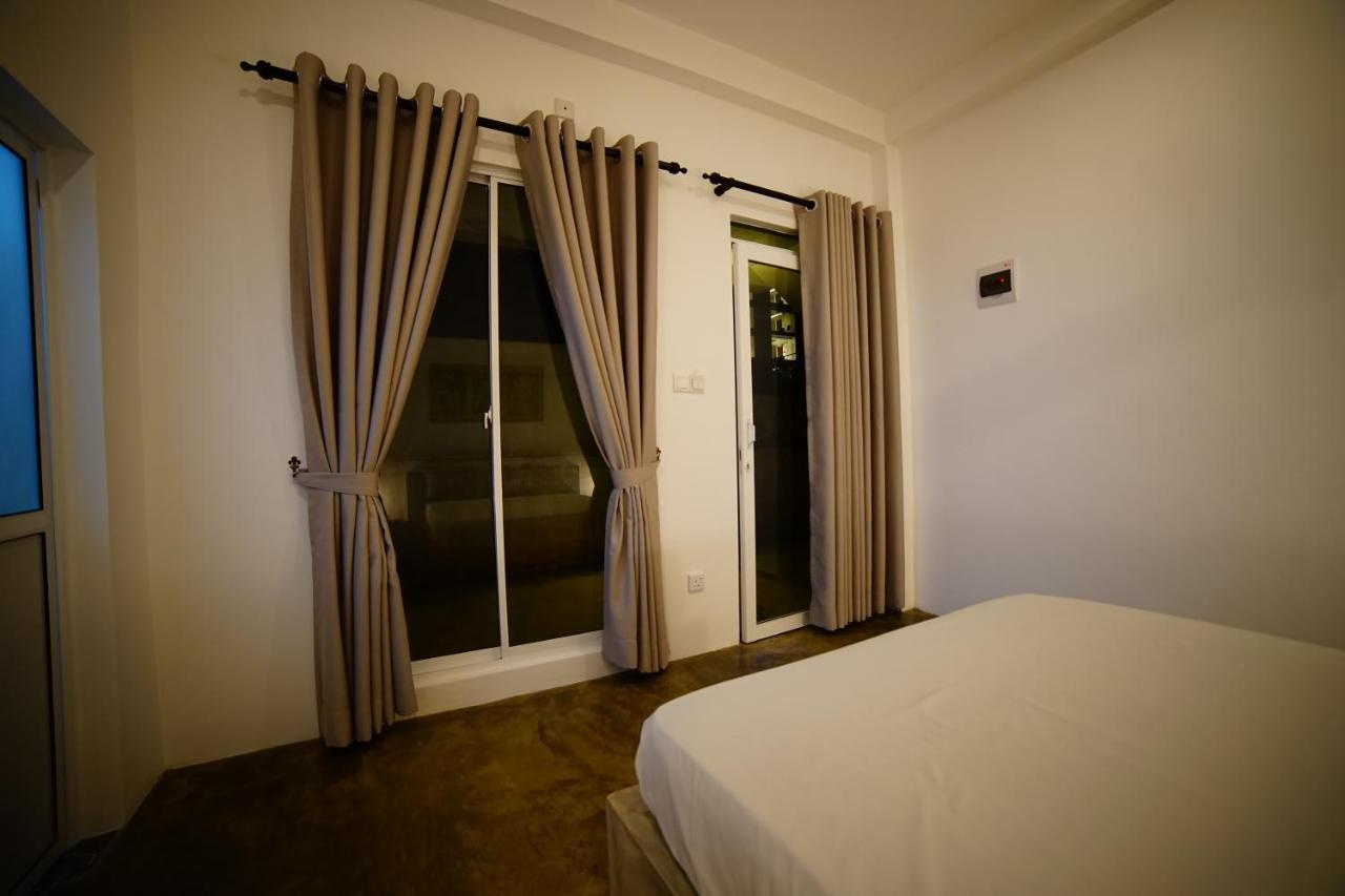Island Life Hotel Negombo Ngoại thất bức ảnh